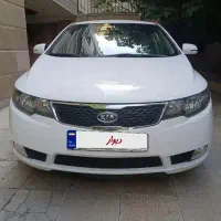 سراتوسایپا مدل۱۳۹۶اتوماتیک فروشی نیاوران منظریه