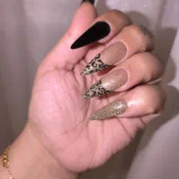 کاشت ناخن مسکن مهر تخفیف ویژه