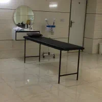 آینه و تخت پاکسازی ارایشگاه