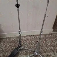 استند کرش پایه های هت primier انگلستان