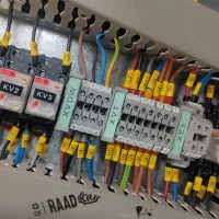 انجام کلیه خدمات برق صنعتی و ساختمانی