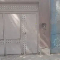 درب حیاط اسباب بازی
