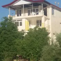 اجاره سالیانه یکصد متر همکف