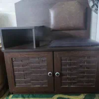 میز تلفن سالم و شیک و جادار دو درب