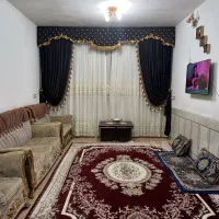 کتیبه و پرده مخمل