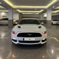 فورد موستانگ GT هشت سیلندر گذرموقت