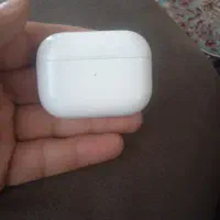 ایرپاد2بدون گوشی و شارژ به فروش میرسد