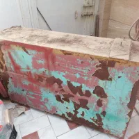 میز کار آهنی قدیمی