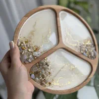 ظروف رزینی به فروش می‌رسند