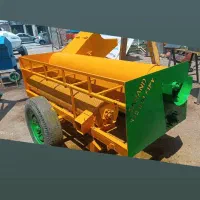 دستگاه هندوانه دانه کن.