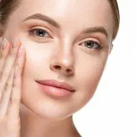 منشی دستیار پزشک زیبایی