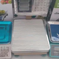 ترازو ۴۰کیلو محک و۷۰کیلو محک.باطری وکیبورد دکمه