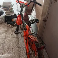 دوچرخه.
