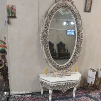 اینه ومیز خیلی تمیز ونو