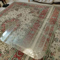 میز شیشه ای وسط