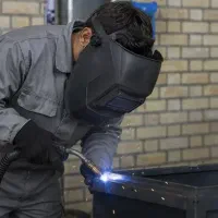 استخدام جوشکار