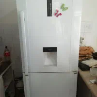 یخچال آیسان