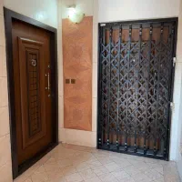 حفاظ درب آکاردئونی