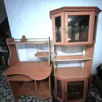 میز کامپیوتر و میز تلوزیون و دکوری