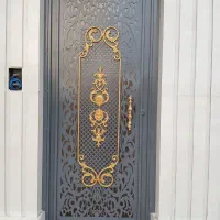 نقاشی ساختمان و درب و پنجره