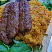 استخدام نیروی خانم و آقا در کافه باربیکیو