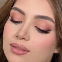 میکاپ،شینیون و آرایش دائم با تخفیف ویژه