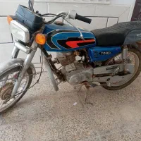 موتور ۱۲۵ ارسنجان هستم
