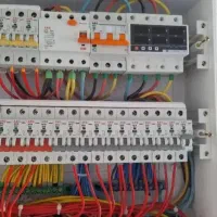 برقکار/برقکاری/برقکش/برقکشی و نصب آیفون تصویری.