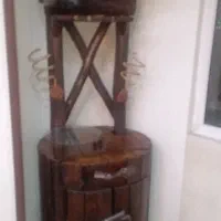 میز بار کاملا سالم