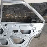 درب پزو ۴۰۵ نقره ای سالم