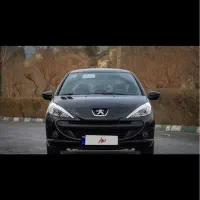 پژو 207 سقف شیشه پانا در حد صفر