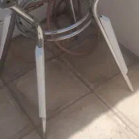 میز بدون شیشه