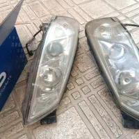 یک جفت چراغ جلو رانا کروز