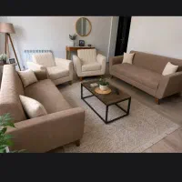 مبل کهنه بیار.           مبل نو ببر.