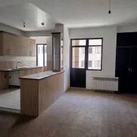 شهرک نگین غرب ۱۱۰ متر دریاچه چیتگر