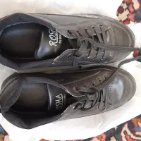 کفش اسپرت چرم مصنوعی‌