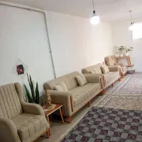 مبل 8نفری با جلومبلی ویک میز نهار خوری 4نفری