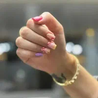 خدمات و آموزش تخصصی کاشت ناخن