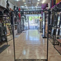 استند لباس
