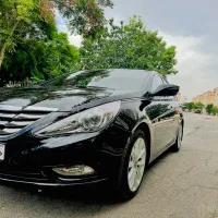 فروش هیوندای سوناتای YF فوق العاده کم کار ۲۰۱۲
