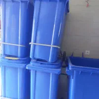 سطل پلی اتیلن ۲۴۰ لیتر نو وچرخ دار و درب دار