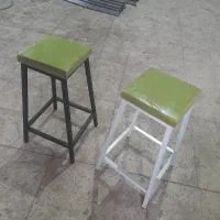 چهارپایه آزمایشگاه