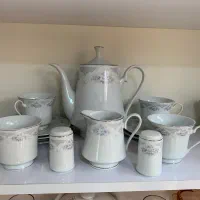 سرویس چینی و چایخوری