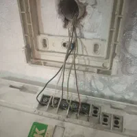 خدمات برق تعمیرات آیفون،کولر ،پمپ ،اتصالات برق