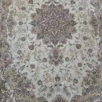 فرش کرم رنگ سالم