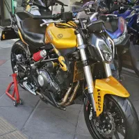 اقسلط ۱۲ ماهه بنلی ۳۰۰ مدل ۱۴۰۲ در حد BENELLI 300