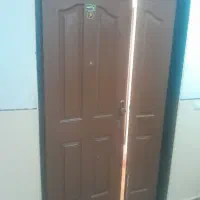 درب چوبی