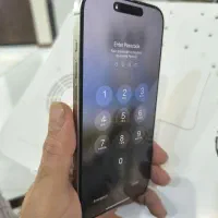 آیفون 16 پرومکس سفید