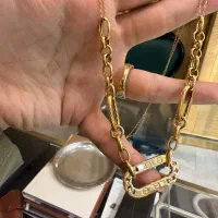 گردنبند کارتیه لاو