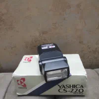 فلش دوربین یاشیکا